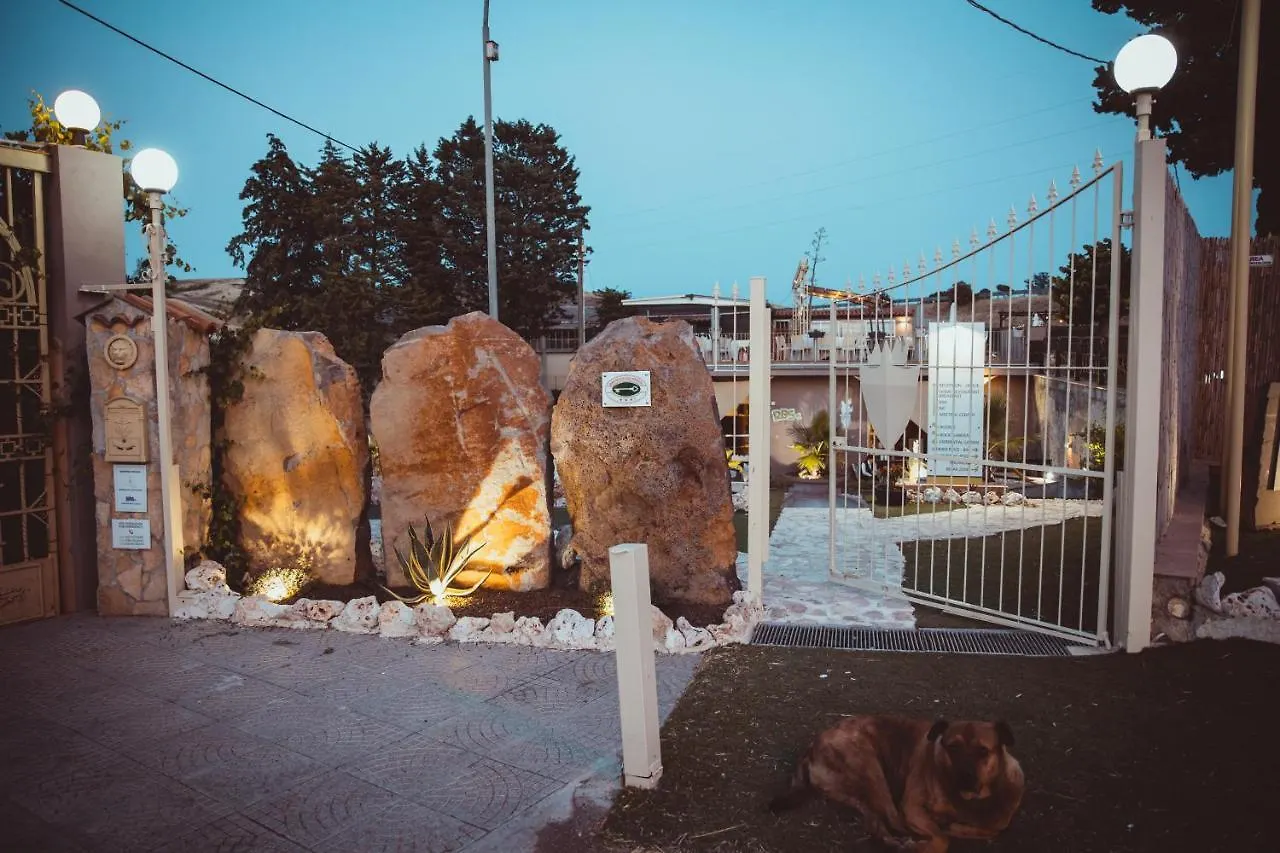 Bed and Breakfast Cosi Priziusi Vizzini 0*,