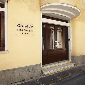 Crispi 10 Bed & Breakfast